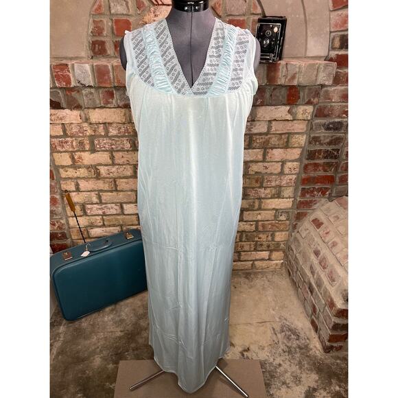 Nightgown Blue Lace satin long v neck - Picture 1 of 9